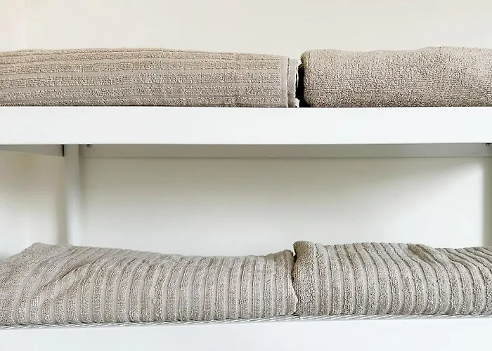 Appartement Stylish 2 Apts, 15-min Walk To Center *