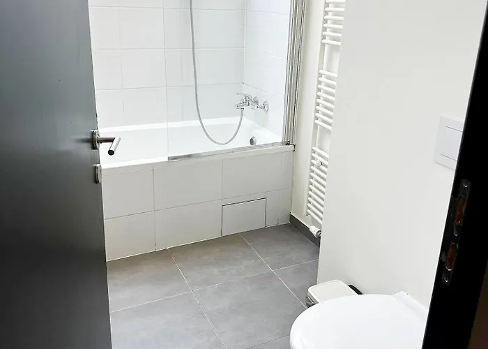 Appartement Stylish 2 Apts, 15-min Walk To Center Gent