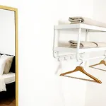 شقة Stylish 2 Apts, 15-min Walk To Center خنت