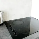Stylish 2 Apts, 15-min Walk To Center * خنت