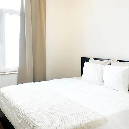 Stylish 2 Apts, 15-min Walk To Center * Gand