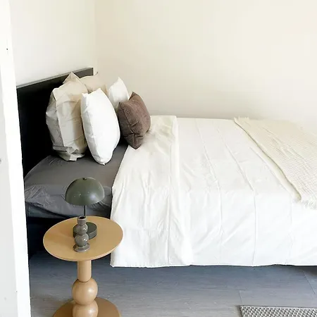 Stylish 2 Apts, 15-min Walk To Center Appartement Gand