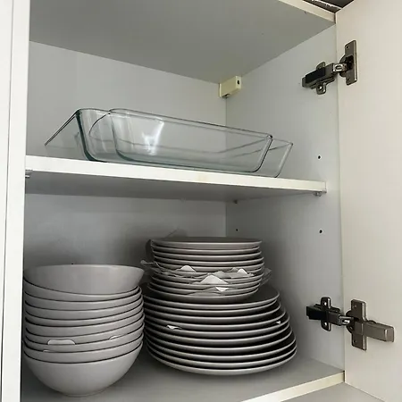 Stylish 2 Apts, 15-min Walk To Center Appartement