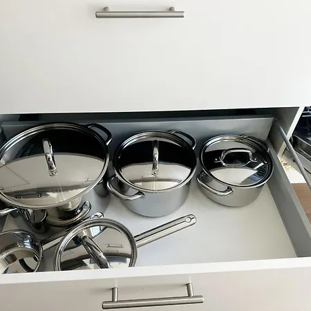 Stylish 2 Apts, 15-min Walk To Center Appartement *