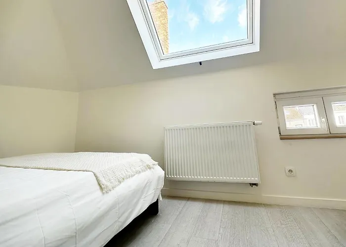 公寓 Stylish 2 Apts, 15-min Walk To Center