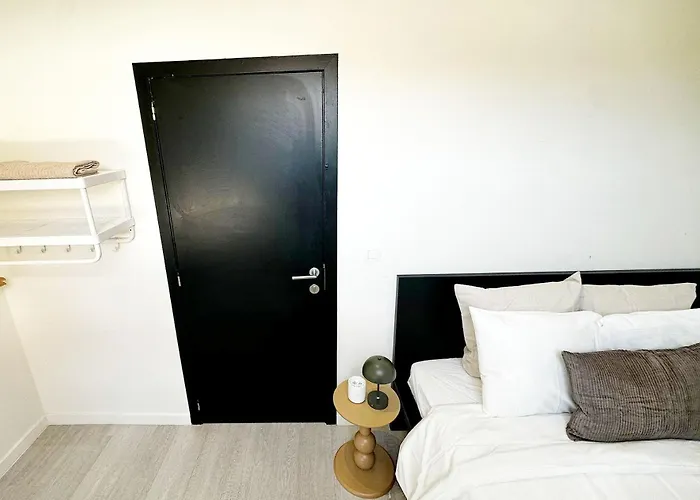 Apartment Stylish 2 Apts, 15-min Walk To Center Gent