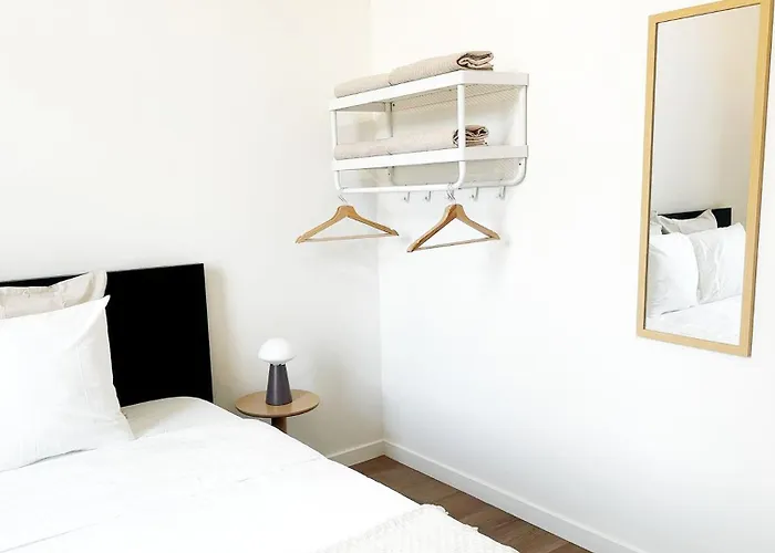 Stylish 2 Apts, 15-min Walk To Center 根特