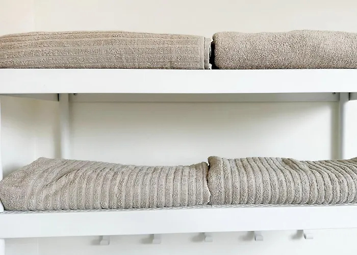 Stylish 2 Apts, 15-min Walk To Center Gent