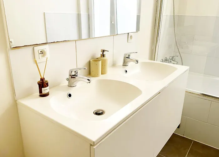 Stylish 2 Apts, 15-min Walk To Center * Gent